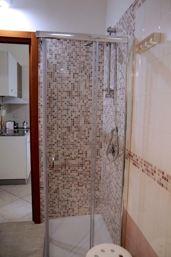 Giulia'S House Apartments Сант-Антонио-Абате Экстерьер фото