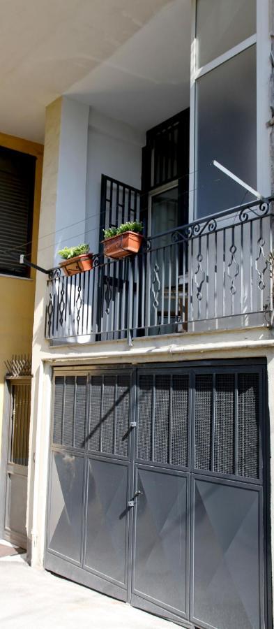 Giulia'S House Apartments Сант-Антонио-Абате Экстерьер фото